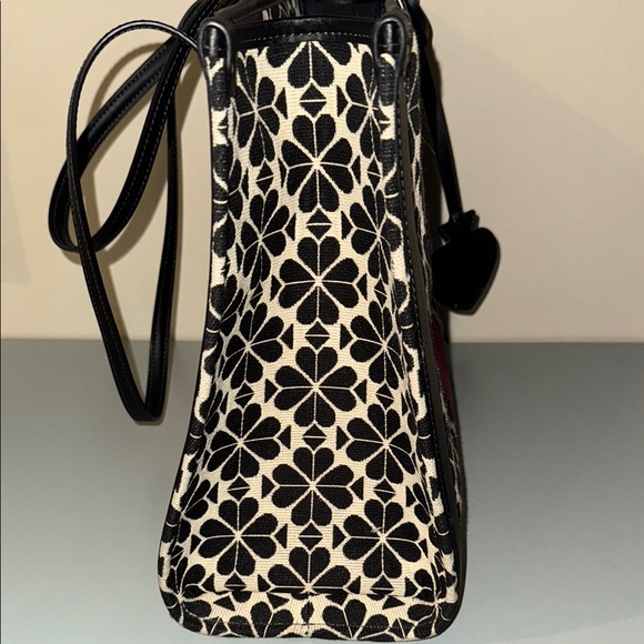 NWOT Kate Spade Flower Jacquard Stripe Market Medium Tote Bag - Picture 5 of 10